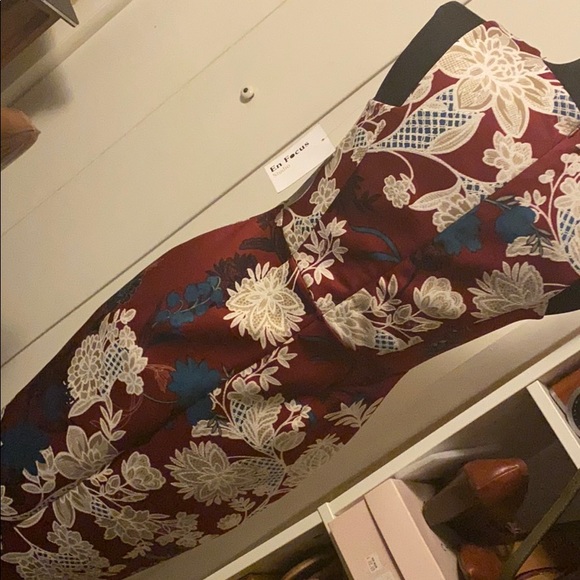 NEW | En Focus Floral Dress - Picture 4 of 4